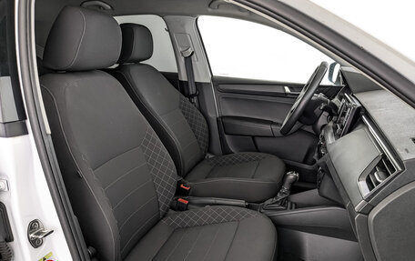 Skoda Rapid II, 2020 год, 1 250 000 рублей, 23 фотография