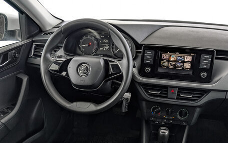 Skoda Rapid II, 2020 год, 1 250 000 рублей, 25 фотография