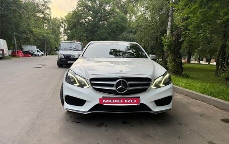 Mercedes-Benz E-Класс, 2013 год, 2 100 000 рублей, 2 фотография