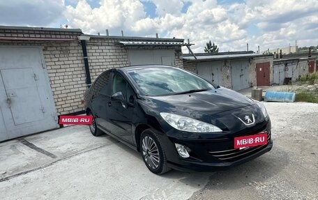 Peugeot 408 I рестайлинг, 2012 год, 600 000 рублей, 3 фотография