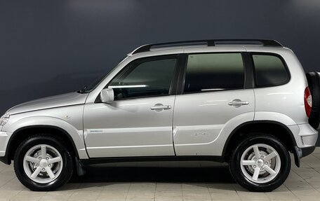 Chevrolet Niva I рестайлинг, 2011 год, 497 000 рублей, 7 фотография