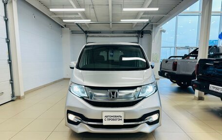Honda Stepwgn IV, 2017 год, 1 999 000 рублей, 9 фотография
