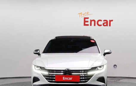 Volkswagen Arteon I, 2022 год, 1 990 000 рублей, 2 фотография