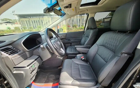 Honda Elysion, 2022 год, 2 850 000 рублей, 7 фотография