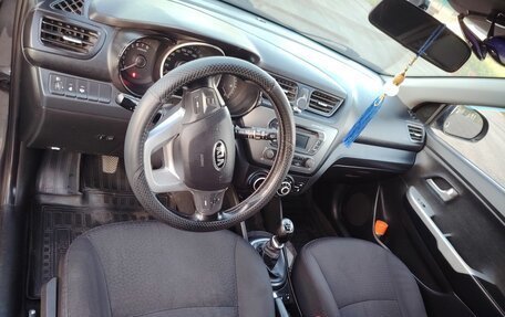 KIA Rio III рестайлинг, 2013 год, 790 000 рублей, 6 фотография