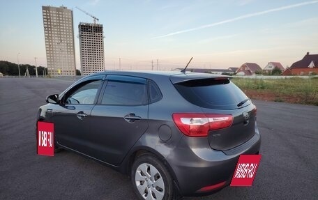 KIA Rio III рестайлинг, 2013 год, 790 000 рублей, 2 фотография