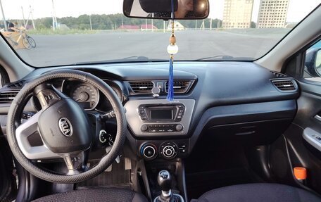 KIA Rio III рестайлинг, 2013 год, 790 000 рублей, 4 фотография