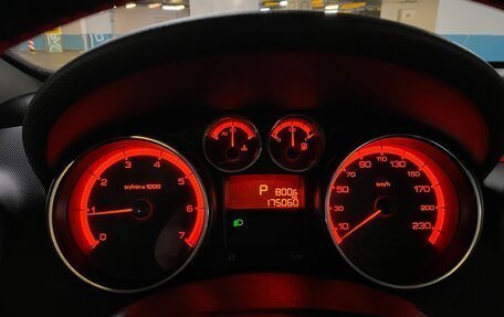 Peugeot 308 II, 2010 год, 450 000 рублей, 18 фотография
