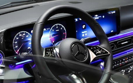 Mercedes-Benz V-Класс, 2024 год, 16 490 000 рублей, 24 фотография