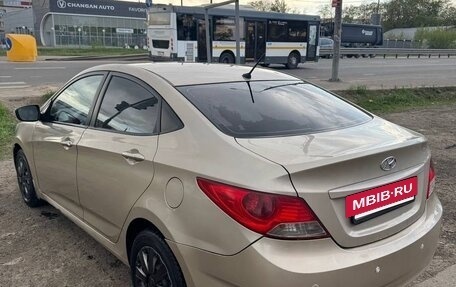 Hyundai Solaris II рестайлинг, 2013 год, 520 000 рублей, 5 фотография