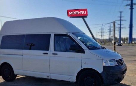 Volkswagen Transporter T5 рестайлинг, 2008 год, 970 000 рублей, 2 фотография