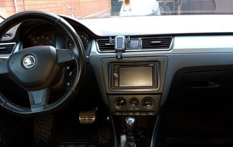 Skoda Rapid I, 2015 год, 910 000 рублей, 5 фотография