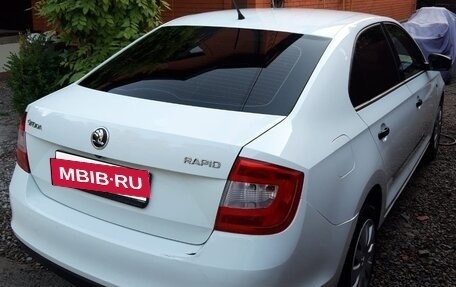 Skoda Rapid I, 2015 год, 910 000 рублей, 4 фотография