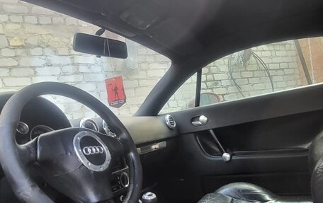 Audi TT, 1998 год, 450 000 рублей, 4 фотография
