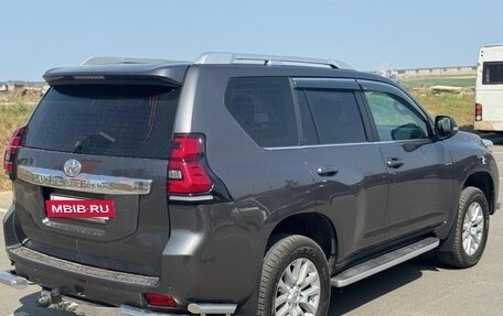 Toyota Land Cruiser Prado 150 рестайлинг 2, 2014 год, 2 900 000 рублей, 5 фотография