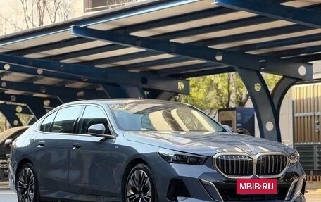 BMW 5 серия, 2024 год, 7 600 000 рублей, 5 фотография