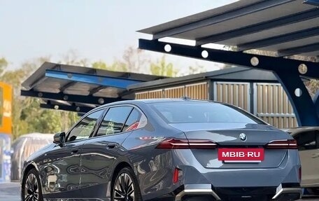 BMW 5 серия, 2024 год, 7 600 000 рублей, 8 фотография
