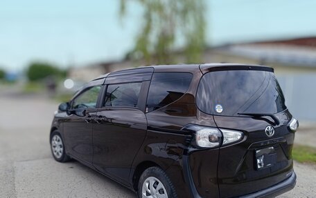 Toyota Sienta II, 2016 год, 1 110 000 рублей, 4 фотография