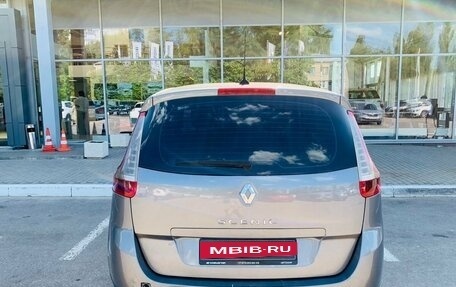Renault Scenic III, 2010 год, 680 000 рублей, 6 фотография