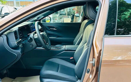 Toyota Crown, 2023 год, 5 078 787 рублей, 7 фотография