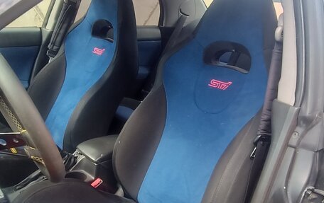 Subaru Impreza WRX STi II рестайлинг -2, 2004 год, 700 000 рублей, 14 фотография