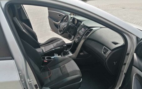 Hyundai i30 II рестайлинг, 2013 год, 940 000 рублей, 3 фотография