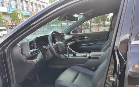 Toyota Crown, 2024 год, 5 099 787 рублей, 12 фотография