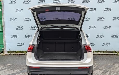 Volkswagen Tiguan II, 2020 год, 2 380 000 рублей, 7 фотография
