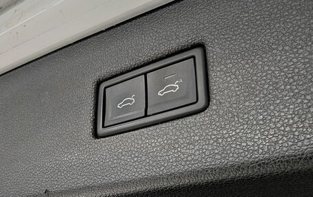 Volkswagen Tiguan II, 2020 год, 2 380 000 рублей, 10 фотография