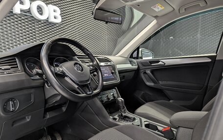Volkswagen Tiguan II, 2020 год, 2 380 000 рублей, 14 фотография