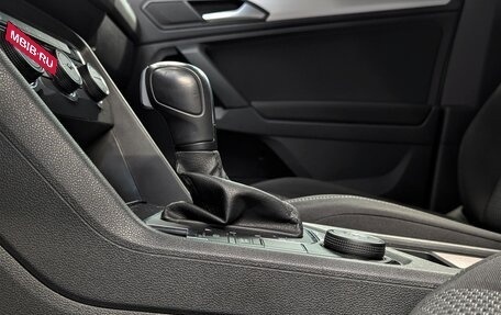 Volkswagen Tiguan II, 2020 год, 2 380 000 рублей, 31 фотография