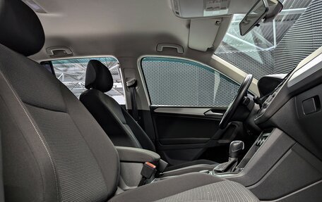 Volkswagen Tiguan II, 2020 год, 2 380 000 рублей, 38 фотография