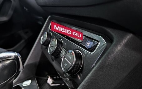 Volkswagen Tiguan II, 2020 год, 2 380 000 рублей, 34 фотография