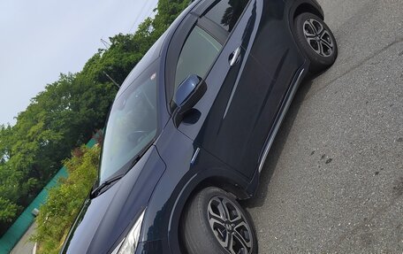 Honda Vezel, 2018 год, 1 900 000 рублей, 3 фотография