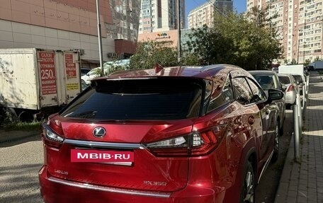 Lexus RX IV рестайлинг, 2017 год, 3 900 000 рублей, 2 фотография