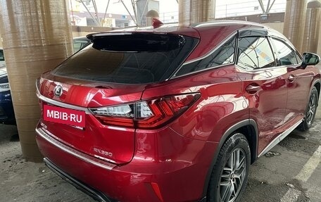 Lexus RX IV рестайлинг, 2017 год, 3 900 000 рублей, 16 фотография