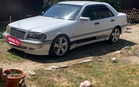 Mercedes-Benz C-Класс, 1998 год, 350 000 рублей, 4 фотография