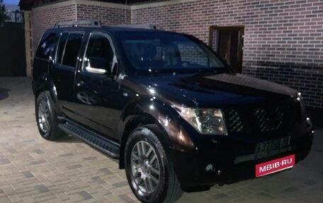 Nissan Pathfinder, 2007 год, 1 350 000 рублей, 1 фотография