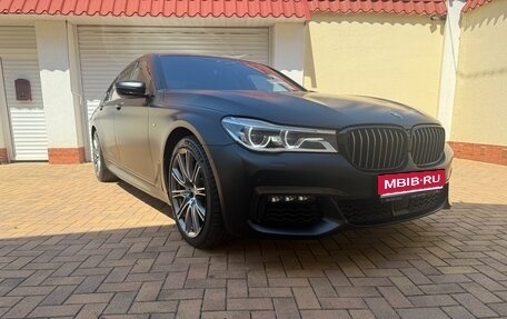 BMW 7 серия, 2018 год, 5 500 000 рублей, 1 фотография