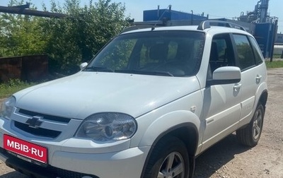 Chevrolet Niva I рестайлинг, 2015 год, 370 000 рублей, 1 фотография