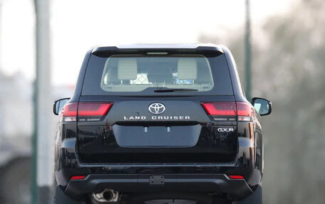 Toyota Land Cruiser, 2024 год, 10 302 666 рублей, 4 фотография