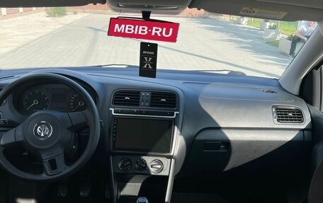 Volkswagen Polo VI (EU Market), 2012 год, 620 000 рублей, 3 фотография