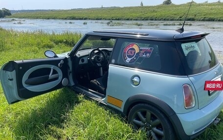 MINI Hatch, 2004 год, 880 000 рублей, 4 фотография