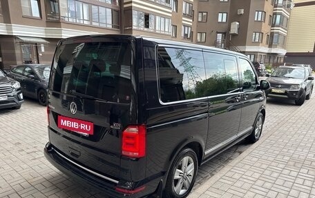 Volkswagen Multivan T6 рестайлинг, 2016 год, 3 500 000 рублей, 5 фотография