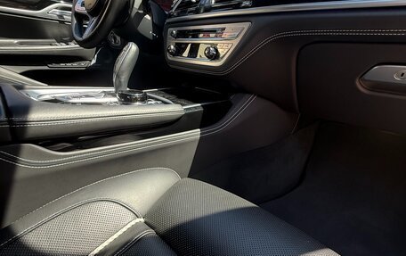 BMW 7 серия, 2018 год, 5 500 000 рублей, 8 фотография