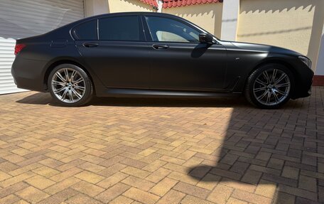BMW 7 серия, 2018 год, 5 500 000 рублей, 24 фотография