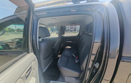 Toyota Hilux VII, 2011 год, 2 350 000 рублей, 5 фотография