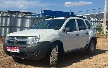 Renault Duster I рестайлинг, 2017 год, 999 000 рублей, 2 фотография
