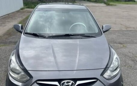 Hyundai Solaris II рестайлинг, 2012 год, 760 000 рублей, 5 фотография