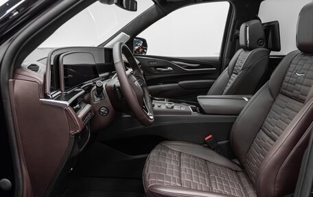 Cadillac Escalade V, 2023 год, 14 890 000 рублей, 8 фотография